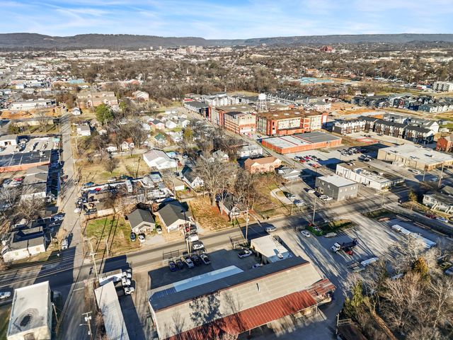 1915 Dodds Avenue, Chattanooga, TN 37404