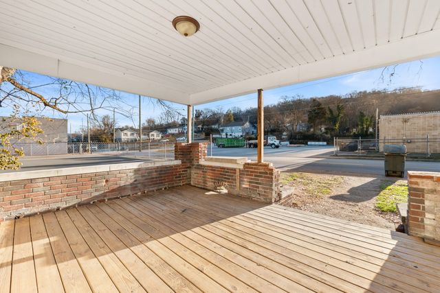 1915 Dodds Avenue, Chattanooga, TN 37404