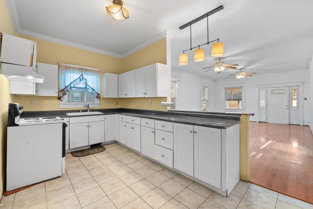 1915 Dodds Avenue, Chattanooga, TN 37404