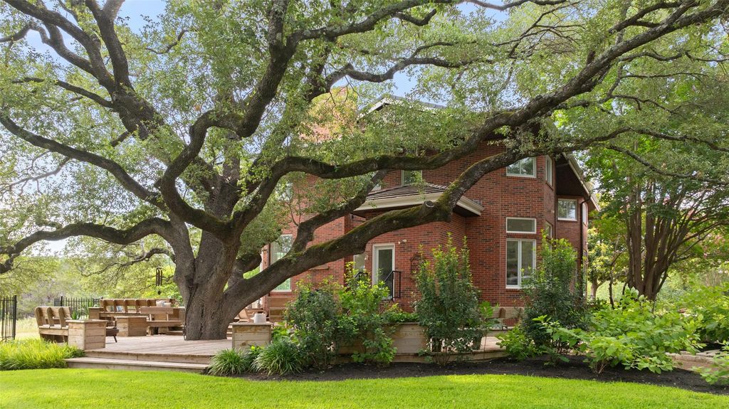 3506 Barton Point DR, Austin, TX 78733