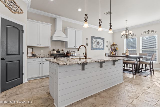 14391 Viola Way, D'iberville, MS 39540