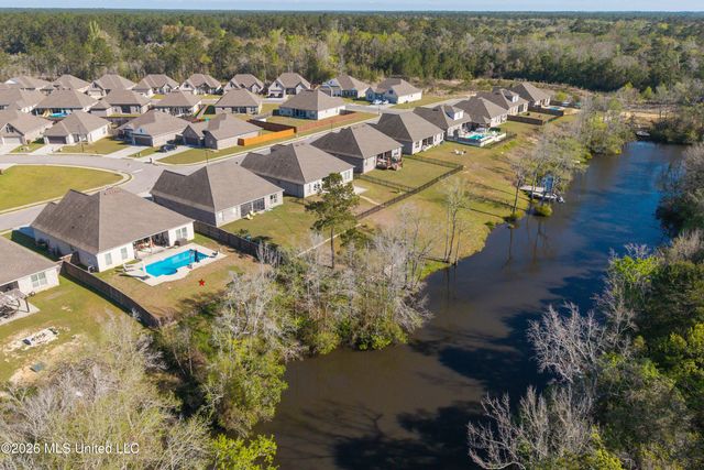 14391 Viola Way, D'iberville, MS 39540