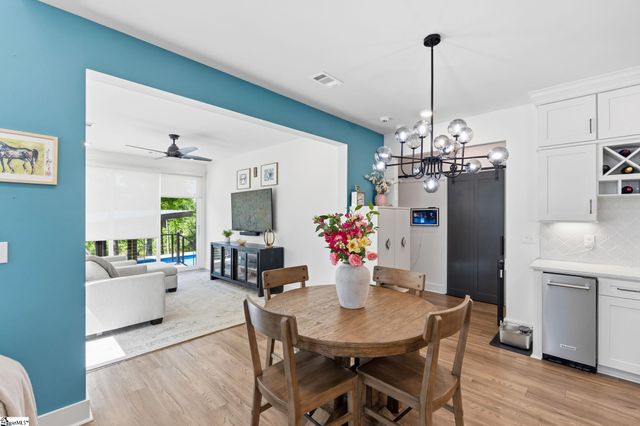 9 Compton Drive, Greenville, SC 29615