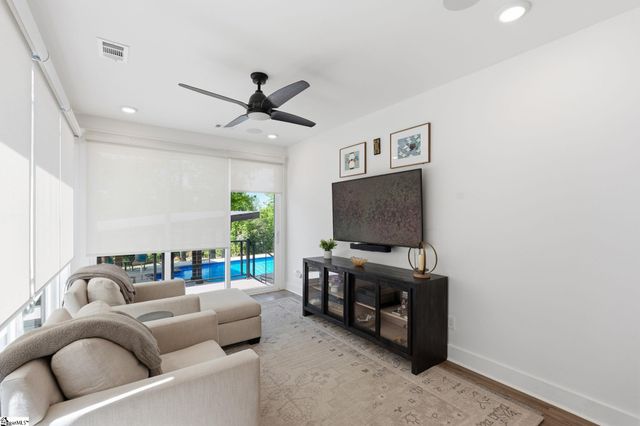 9 Compton Drive, Greenville, SC 29615