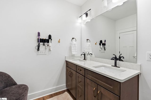 9 Compton Drive, Greenville, SC 29615