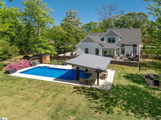 9 Compton Drive, Greenville, SC 29615