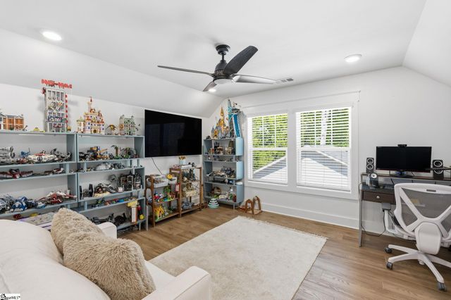 9 Compton Drive, Greenville, SC 29615