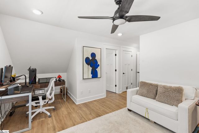 9 Compton Drive, Greenville, SC 29615