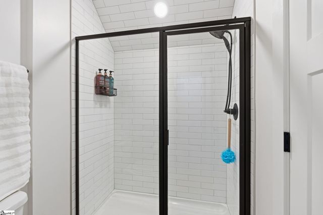 9 Compton Drive, Greenville, SC 29615