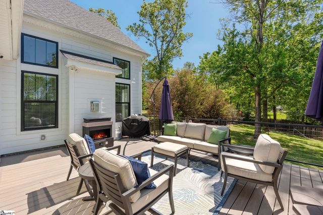 9 Compton Drive, Greenville, SC 29615