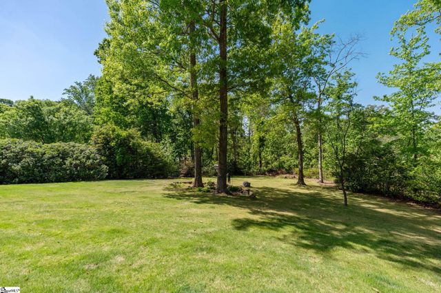 9 Compton Drive, Greenville, SC 29615