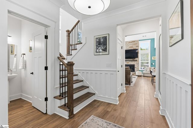 9 Compton Drive, Greenville, SC 29615