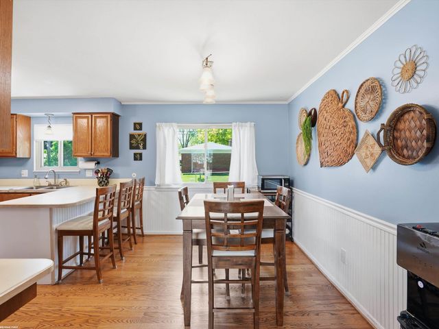 4112 Thorney Drive, Shelby Twp, MI 48316