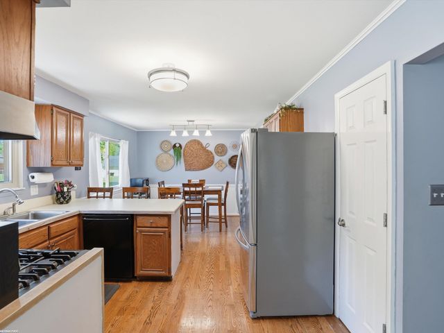 4112 Thorney Drive, Shelby Twp, MI 48316