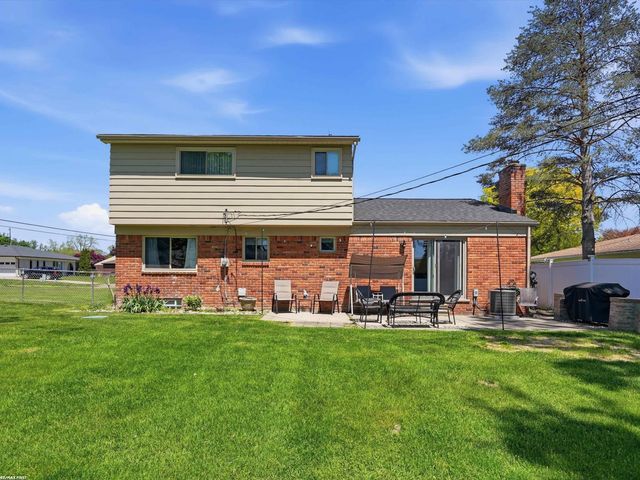 4112 Thorney Drive, Shelby Twp, MI 48316
