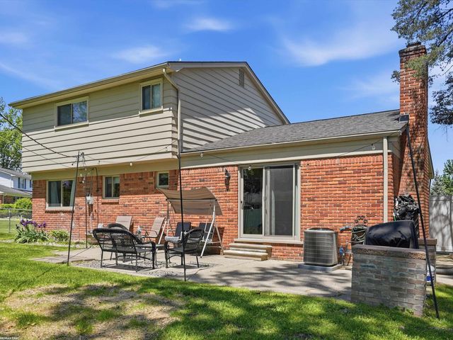 4112 Thorney Drive, Shelby Twp, MI 48316