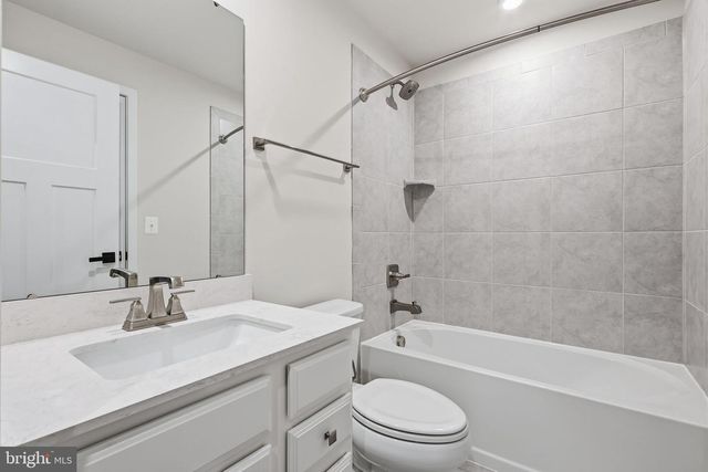 18091 RED CEDAR RD, Dumfries, VA 22026