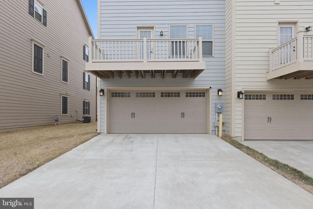 18091 RED CEDAR RD, Dumfries, VA 22026