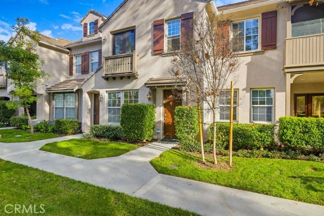 6 Idyllwild 10, Irvine, CA 92602