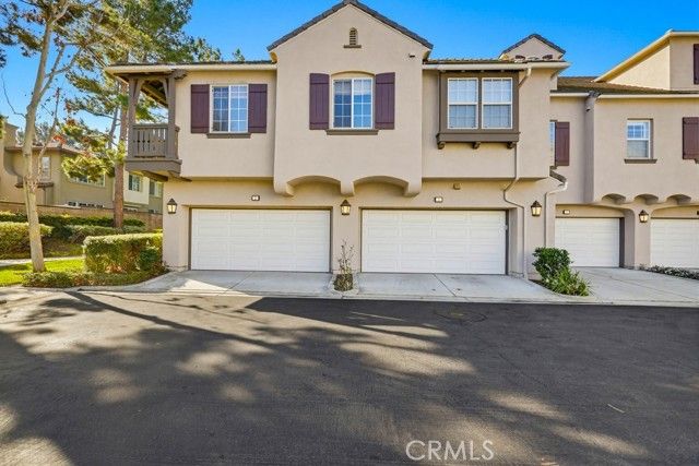 6 Idyllwild 10, Irvine, CA 92602