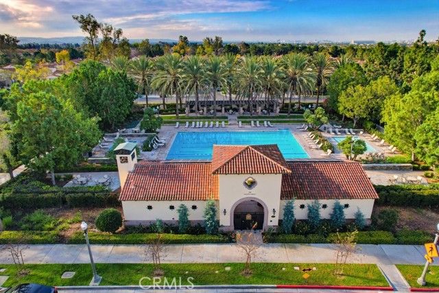 6 Idyllwild 10, Irvine, CA 92602