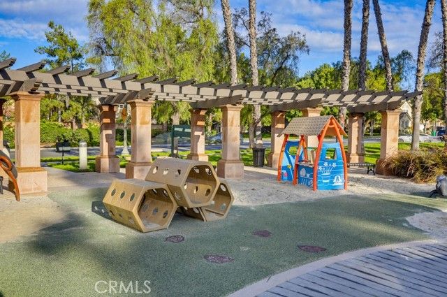 6 Idyllwild 10, Irvine, CA 92602