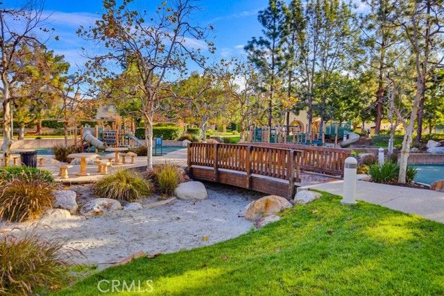 6 Idyllwild 10, Irvine, CA 92602