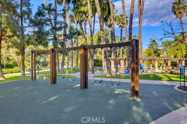 6 Idyllwild 10, Irvine, CA 92602