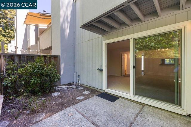 401 Old Orchard Ct, Danville, CA 94526