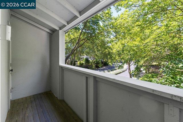 401 Old Orchard Ct, Danville, CA 94526