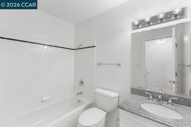 401 Old Orchard Ct, Danville, CA 94526