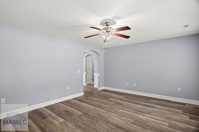 140 Jackson Avenue NE, Ludowici, GA 31316