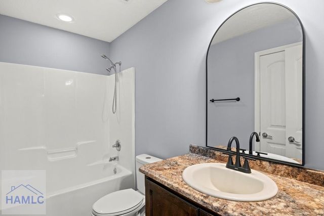 140 Jackson Avenue NE, Ludowici, GA 31316