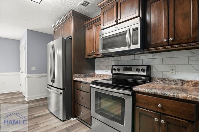 140 Jackson Avenue NE, Ludowici, GA 31316