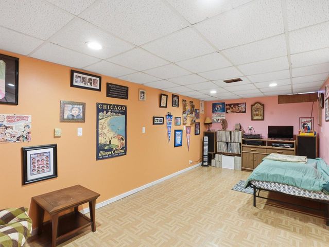 5316 66th PLACE, Kenosha, WI 53142