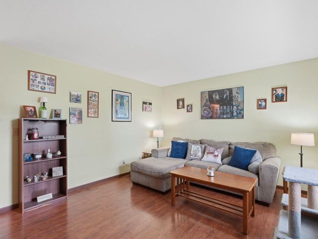 5316 66th PLACE, Kenosha, WI 53142
