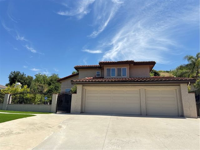 1016 Highlight, West Covina, CA 91791