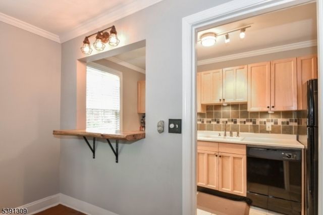 30 C Parkway Village C, Cranford Twp., NJ 07016