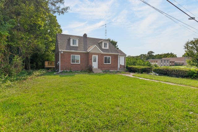 6937 N Main Street 6937 N Main Street, Dayton, OH 45415