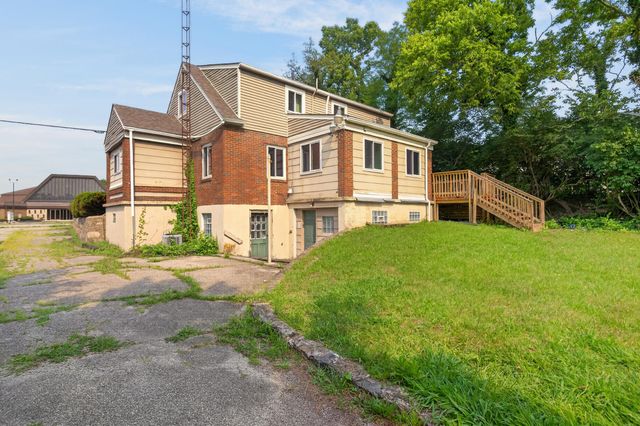6937 N Main Street 6937 N Main Street, Dayton, OH 45415