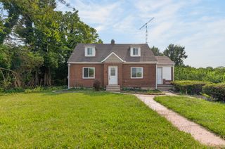 6937 N Main Street 6937 N Main Street, Dayton, OH 45415