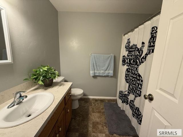 659 Marjorie Avenue, Ammon, ID 83401