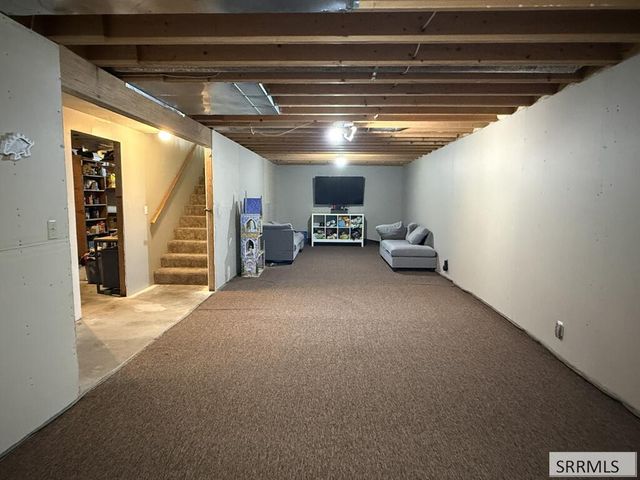 659 Marjorie Avenue, Ammon, ID 83401