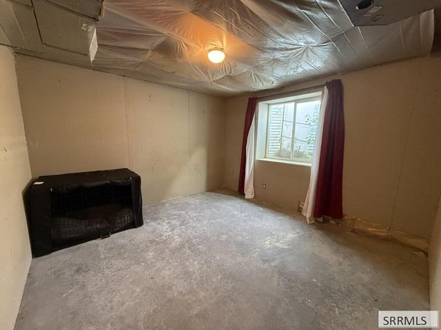 659 Marjorie Avenue, Ammon, ID 83401