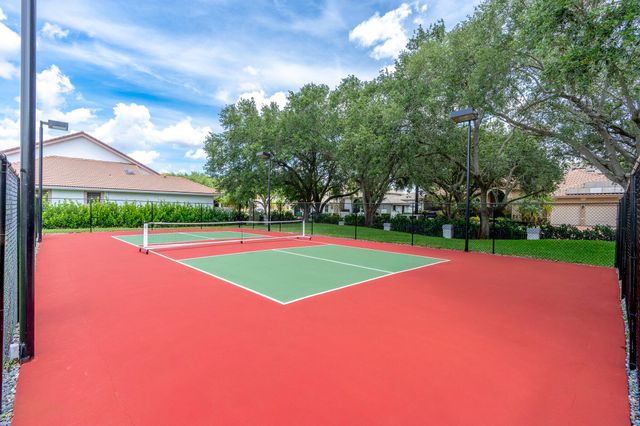 1800 Eagle Trace Boulevard, Coral Springs, FL 33071