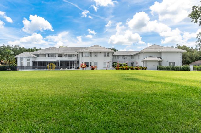 1800 Eagle Trace Boulevard, Coral Springs, FL 33071