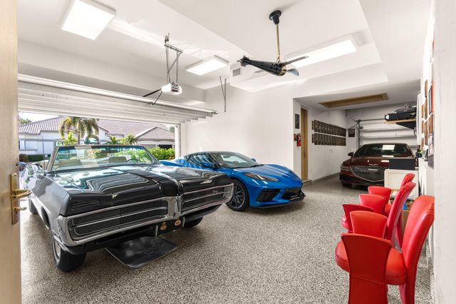 1800 Eagle Trace Boulevard, Coral Springs, FL 33071