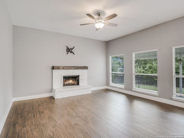 15711 WOLF CREEK ST, San Antonio, TX 78232