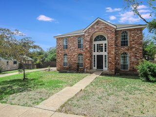 15711 WOLF CREEK ST, San Antonio, TX 78232
