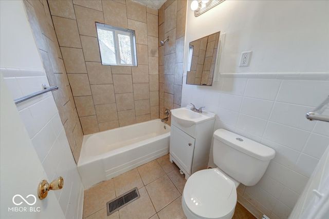 4438 Norwaldo Avenue, Indianapolis, IN 46205